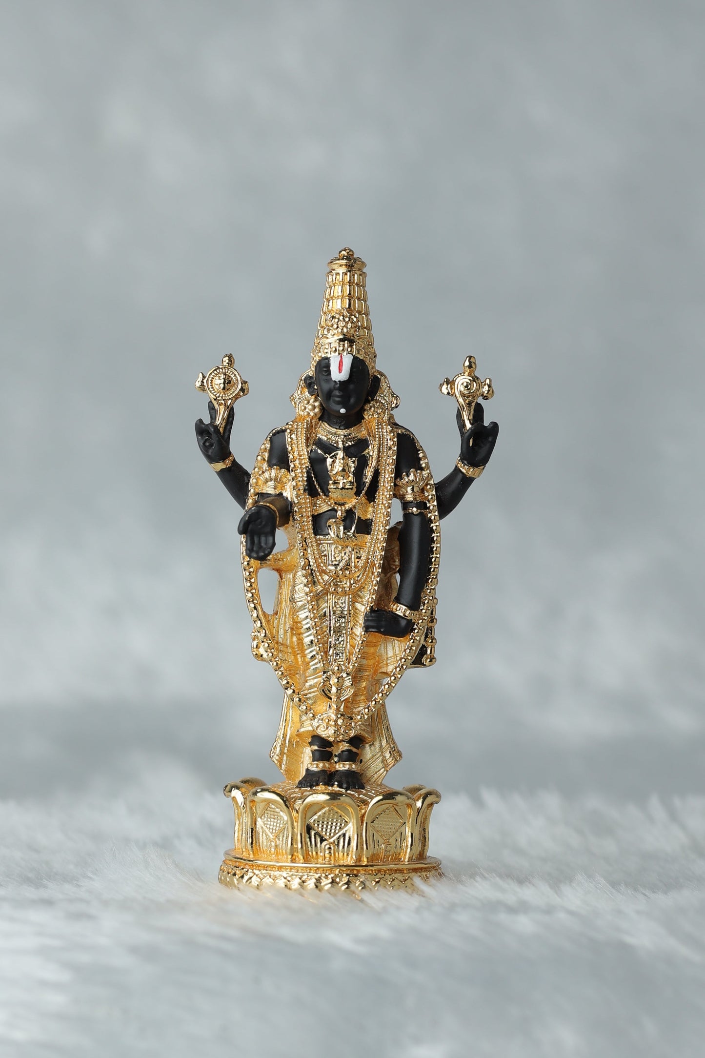 Tirupati Balaji Gold Plated Idol Sanjay