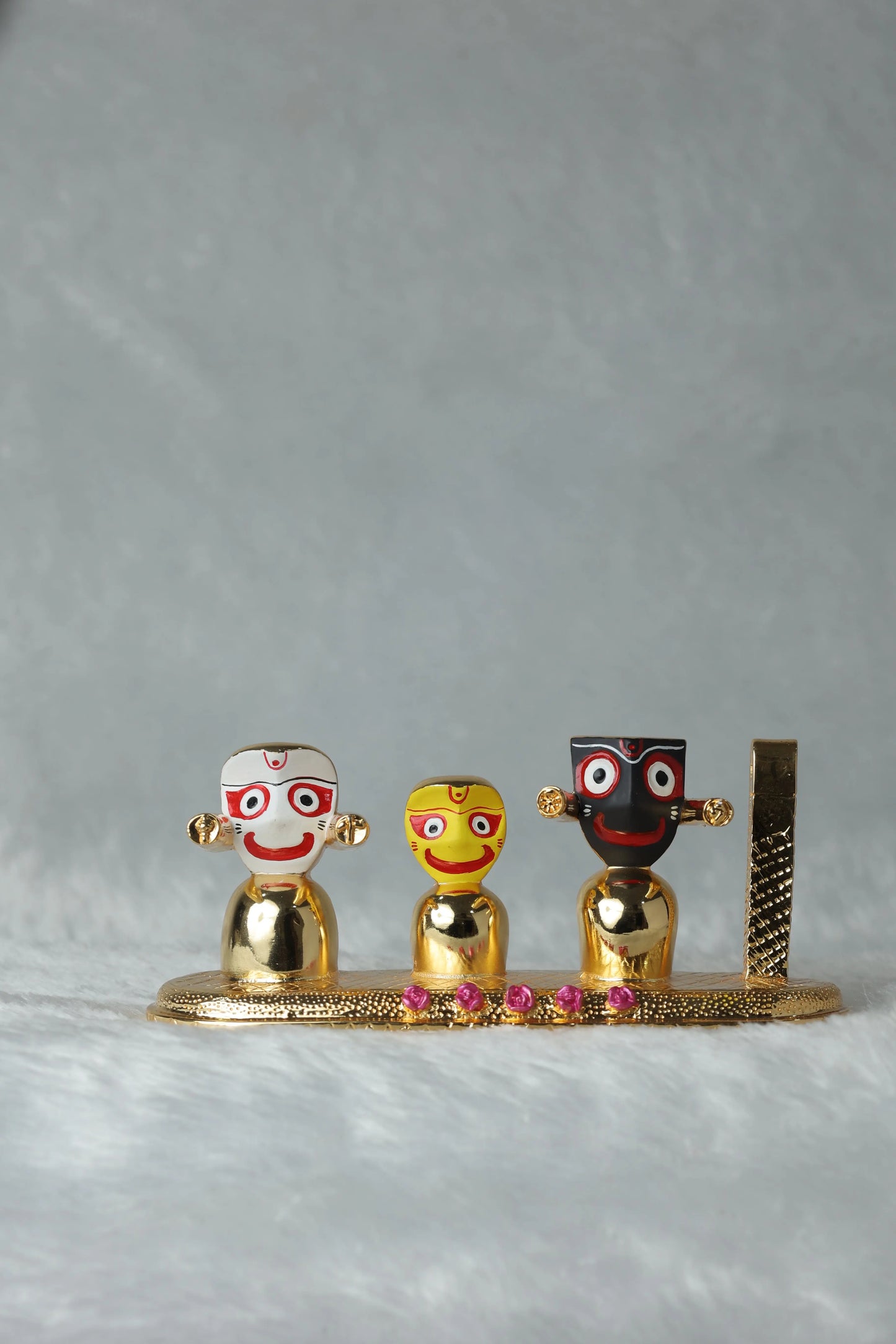 Gold Plated Jagganath ji, balbhadra and Subhdra and Chakta Set IdolCraftStore