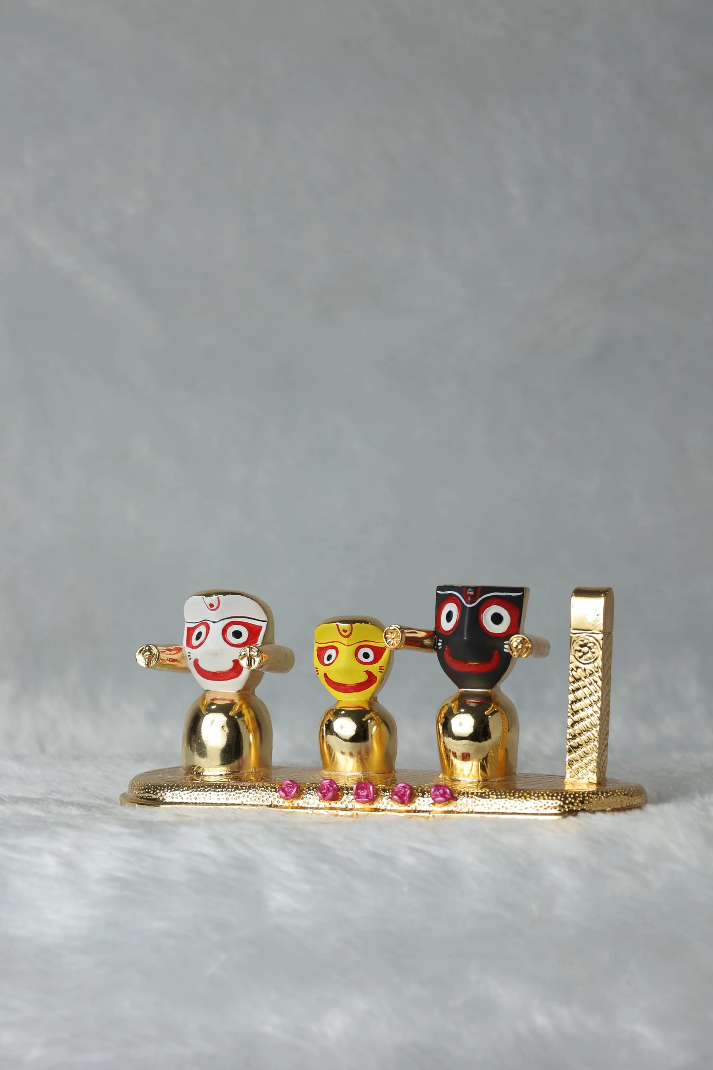 Gold Plated Jagganath ji, balbhadra and Subhdra and Chakta Set IdolCraftStore